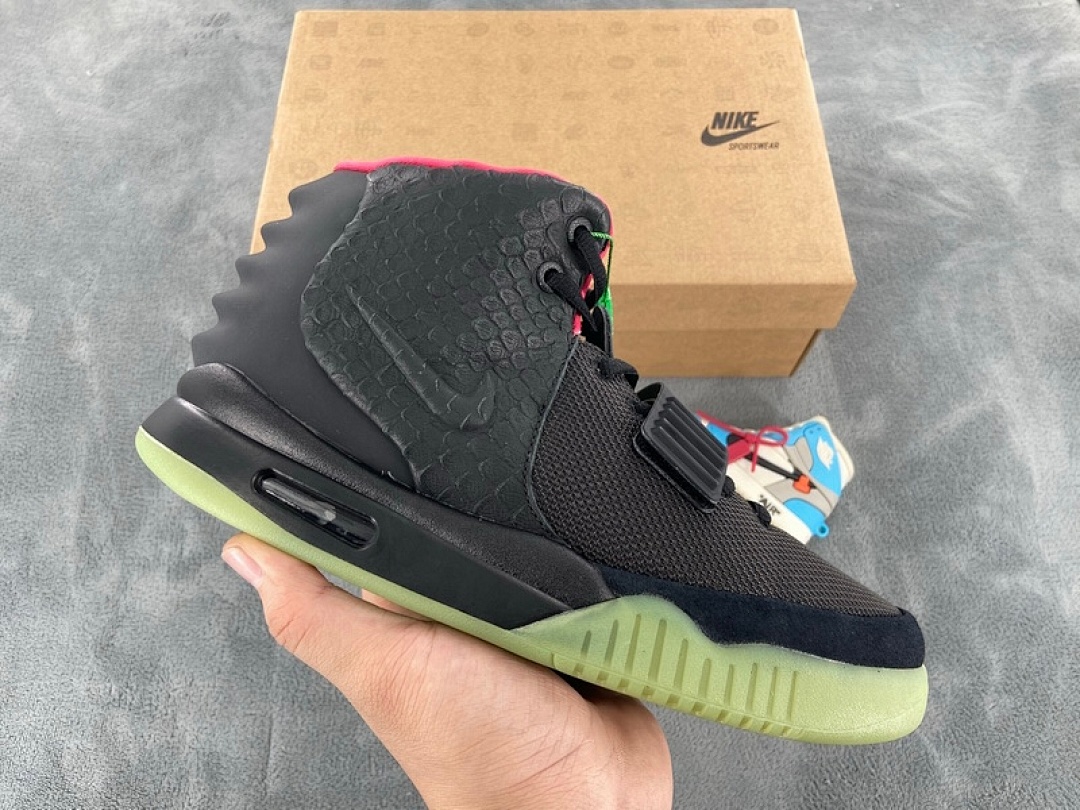 yupoo_391001_44b7deb3.jpg 【GA5TS】黑粉 纯原版耐克椰子篮球鞋 508214-006 Nike Air Yeezy 2 Solar Red