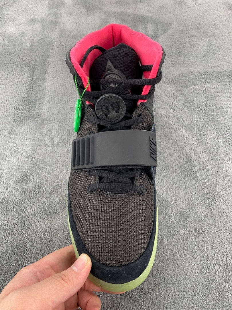 yupoo_391001_5f152367.jpg 【GA5TS】黑粉 纯原版耐克椰子篮球鞋 508214-006 Nike Air Yeezy 2 Solar Red