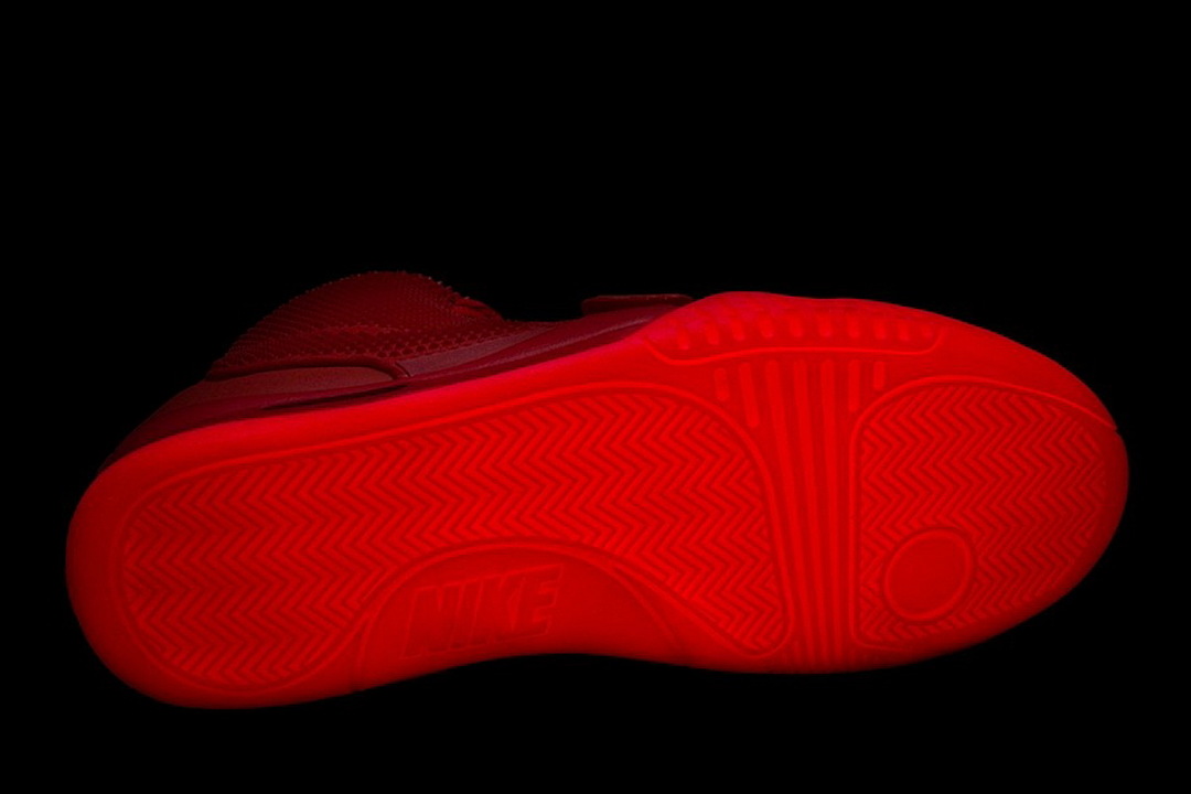 yupoo_391043_b6d311d6.jpg 【GA5TS】大红 纯原版耐克椰子篮球鞋 508214-660 Nike Air Yeezy 2 SP Red October