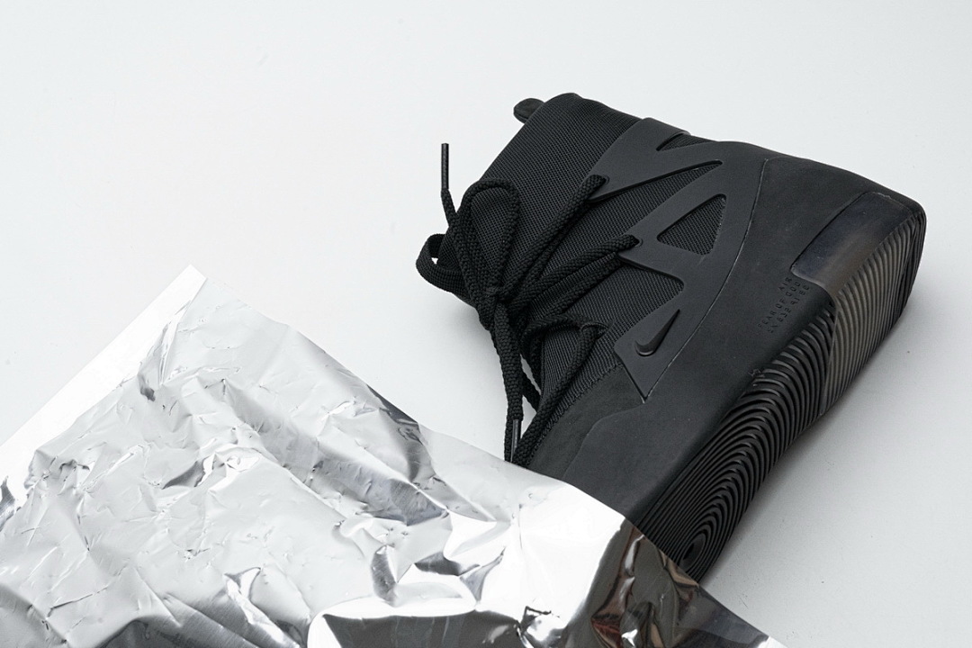 【EA0TS】黑魂 FOG联名耐克篮球鞋 AR4237-005 Nike Air Fear of God 1 Triple Black