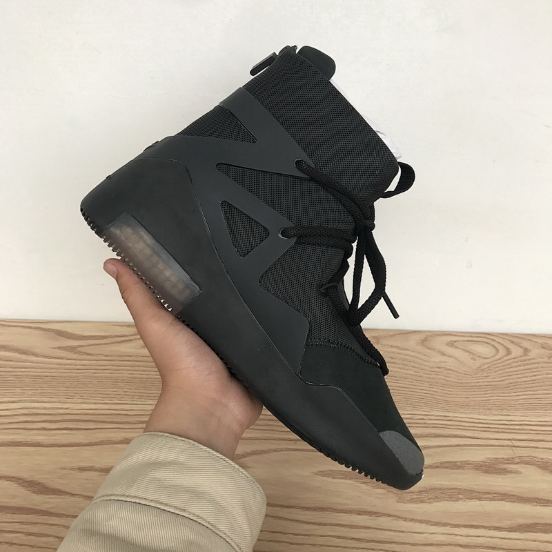【EA0TS】黑魂 FOG联名耐克篮球鞋 AR4237-005 Nike Air Fear of God 1 Triple Black