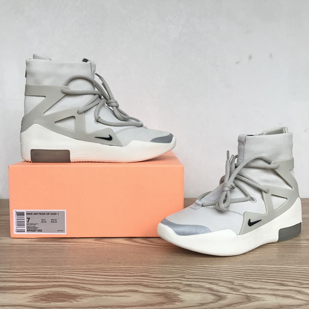 【EA0TS】FOG联名灰色 耐克篮球鞋 Fear Of God 1 x Nike Air Light Bone AR4237-002