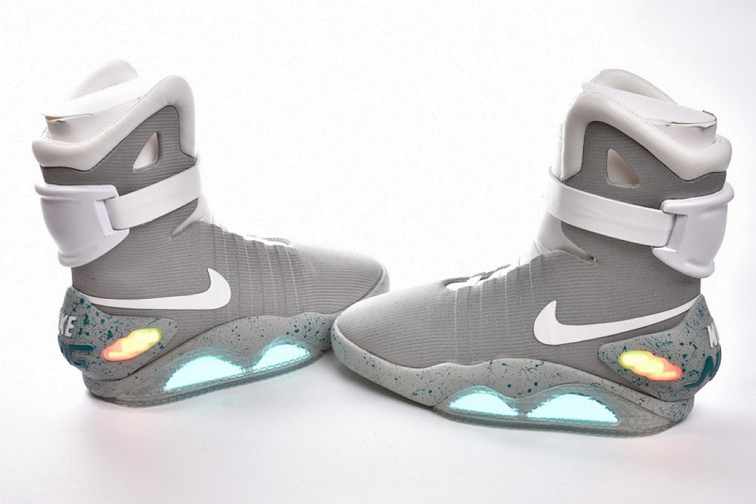【FB3R5G】耐克回到未来 NIKE AIR MAG