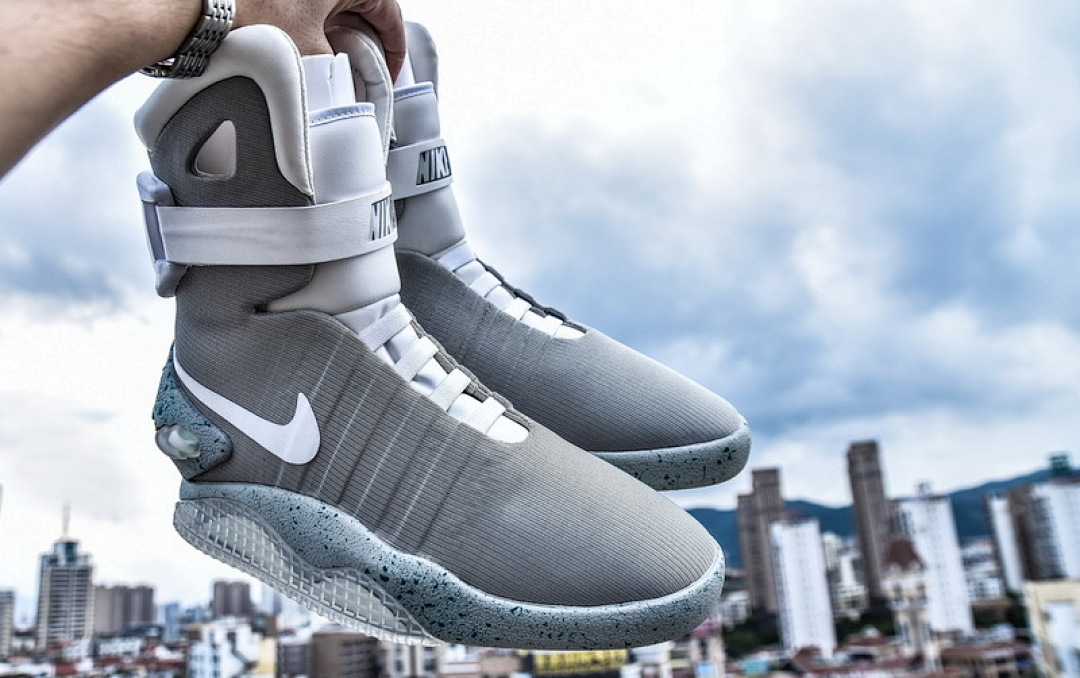 【FB3R5G】耐克回到未来 NIKE AIR MAG