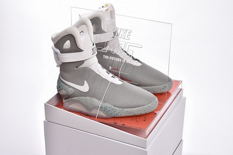 【FB3R5G】耐克回到未来 NIKE AIR MAG