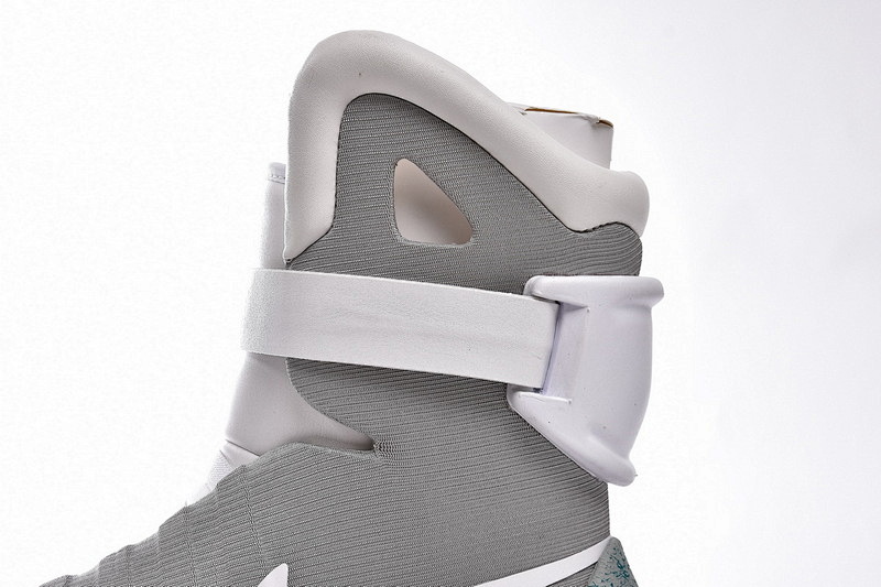 【FB3R5G】耐克回到未来 NIKE AIR MAG