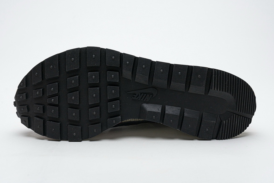 yupoo_391604_3b1cf06d.jpg 【BA3PB】PB棕米 纯原版耐克华夫3代跑鞋 CI9928-301 Sacai x Nike Pegasua Vaporfly String Black Villain Red