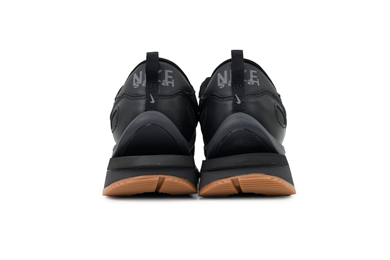 yupoo_391694_4faef339.jpg 【BA3PB】PB全黑 耐克华夫3代跑鞋 DD1875-001 Sacai x Nike VaporWaffle Black and Gum