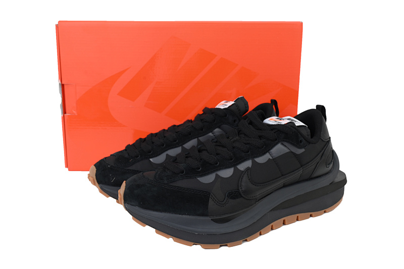 yupoo_391694_5548e1d4.jpg 【BA3PB】PB全黑 耐克华夫3代跑鞋 DD1875-001 Sacai x Nike VaporWaffle Black and Gum