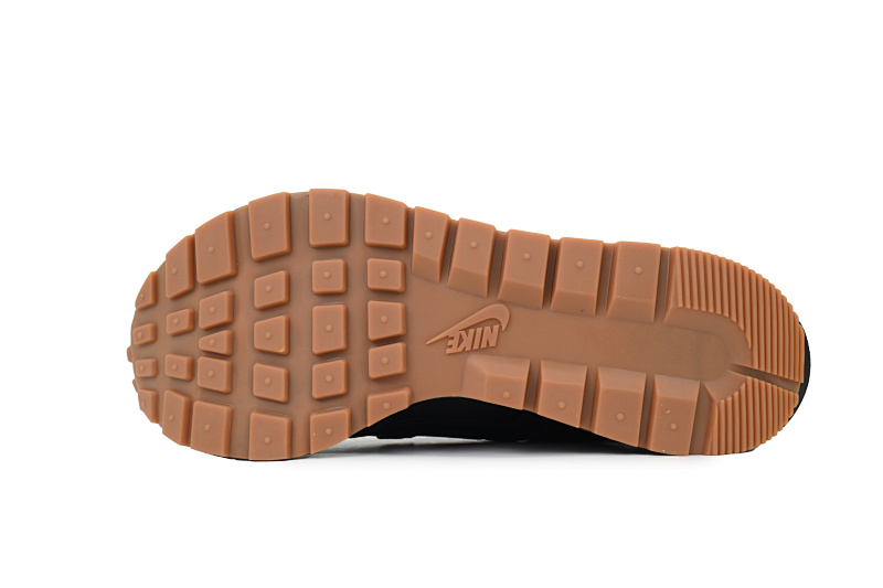 yupoo_391694_b78eab0d.jpg 【BA3PB】PB全黑 耐克华夫3代跑鞋 DD1875-001 Sacai x Nike VaporWaffle Black and Gum