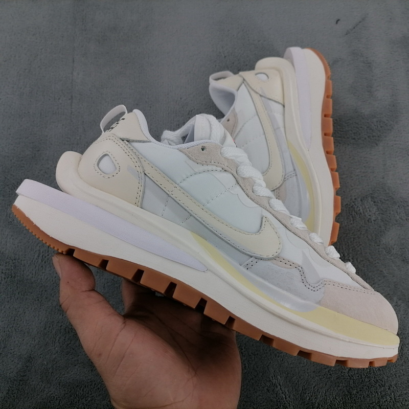 yupoo_391723_37bc4490.jpg 【BA3PB】PB全白 耐克华夫3代跑鞋 DD1875-100 Sacai x Nike VaporWaffle White
