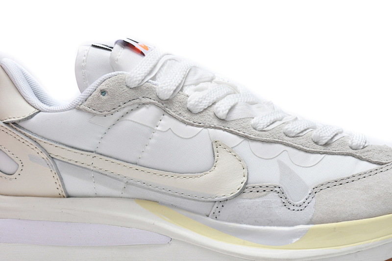 yupoo_391723_90ed76af.jpg 【BA3PB】PB全白 耐克华夫3代跑鞋 DD1875-100 Sacai x Nike VaporWaffle White