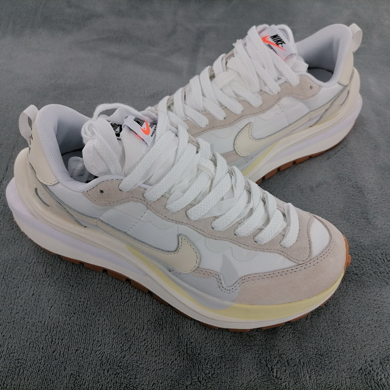 yupoo_391723_bc85da72.jpg 【BA3PB】PB全白 耐克华夫3代跑鞋 DD1875-100 Sacai x Nike VaporWaffle White