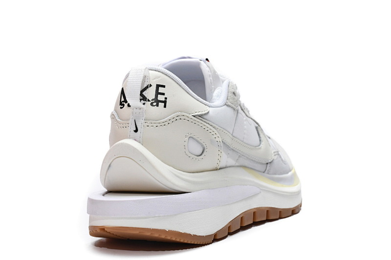yupoo_391723_f877a592.jpg 【BA3PB】PB全白 耐克华夫3代跑鞋 DD1875-100 Sacai x Nike VaporWaffle White