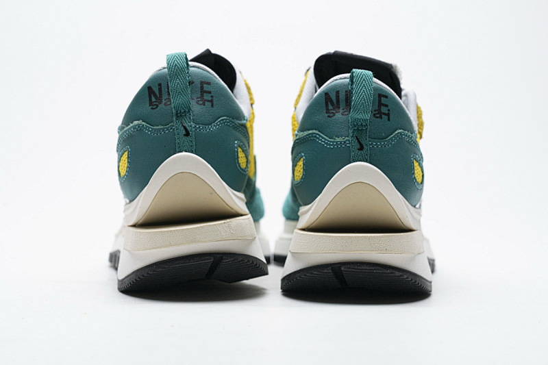 yupoo_391768_40f4b568.jpg 【BA3PB】PB黄绿 纯原版耐克华夫3代跑鞋 CV1363-700 Sacai x Nike Pegasua Vaporfly Yellow Green
