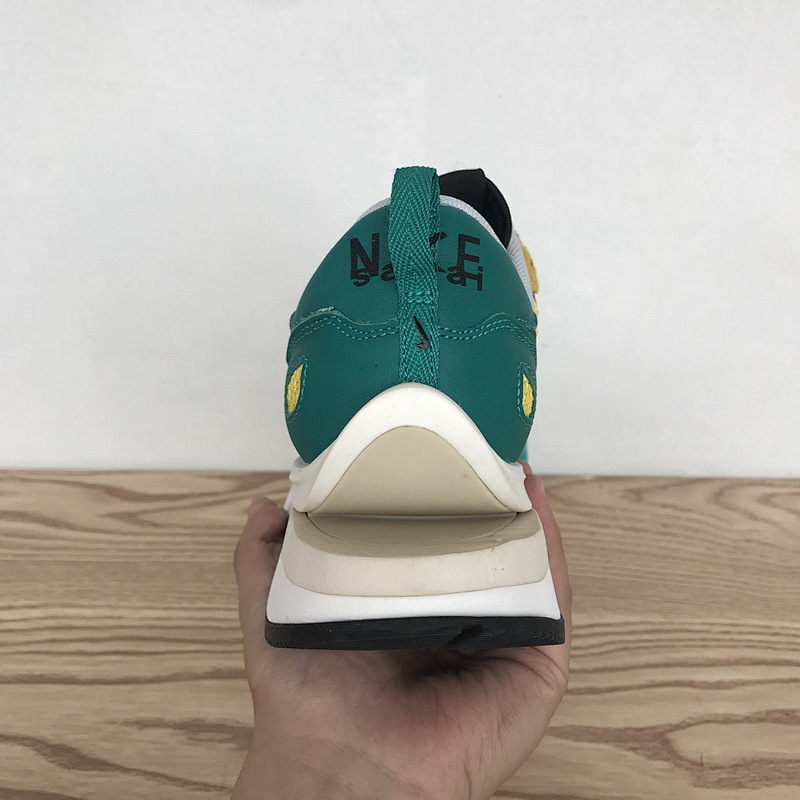yupoo_391768_b862ce7b.jpg 【BA3PB】PB黄绿 纯原版耐克华夫3代跑鞋 CV1363-700 Sacai x Nike Pegasua Vaporfly Yellow Green