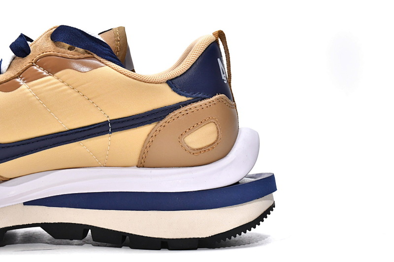 yupoo_391867_f5cb94fc.jpg 【BA3PB】PB卡其 耐克华夫3代跑鞋 DD1875-200 Sacai x Nike VaporWaffle Sesame and Blue Void