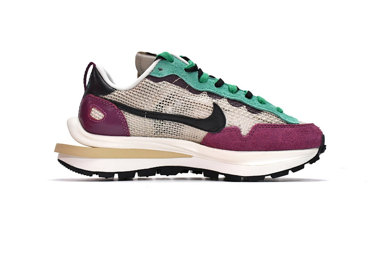 yupoo_391906_a0c26035.jpg 【BA3GS】红玉 TOP版耐克华夫3代跑鞋 DD3035-200 Sacai x Nike Pegasua Vaporfly String Black Villain Red