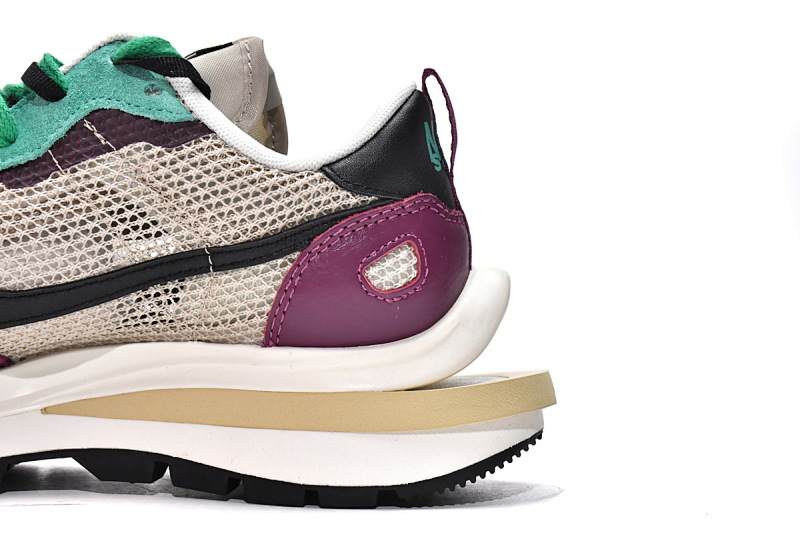 yupoo_391906_a905435a.jpg 【BA3GS】红玉 TOP版耐克华夫3代跑鞋 DD3035-200 Sacai x Nike Pegasua Vaporfly String Black Villain Red