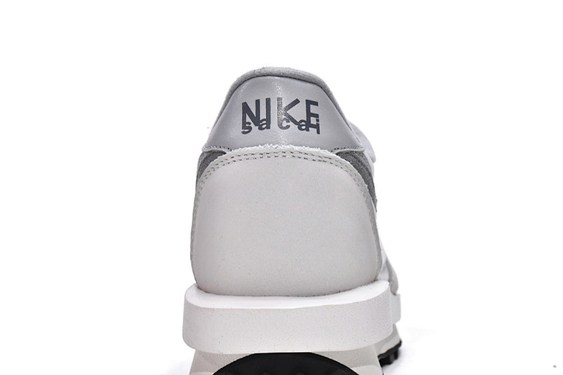 【BA0PB】灰白100 TOP版耐克华夫跑鞋 BV0073-100 Sacai x Nike LDV Waffle Summit White