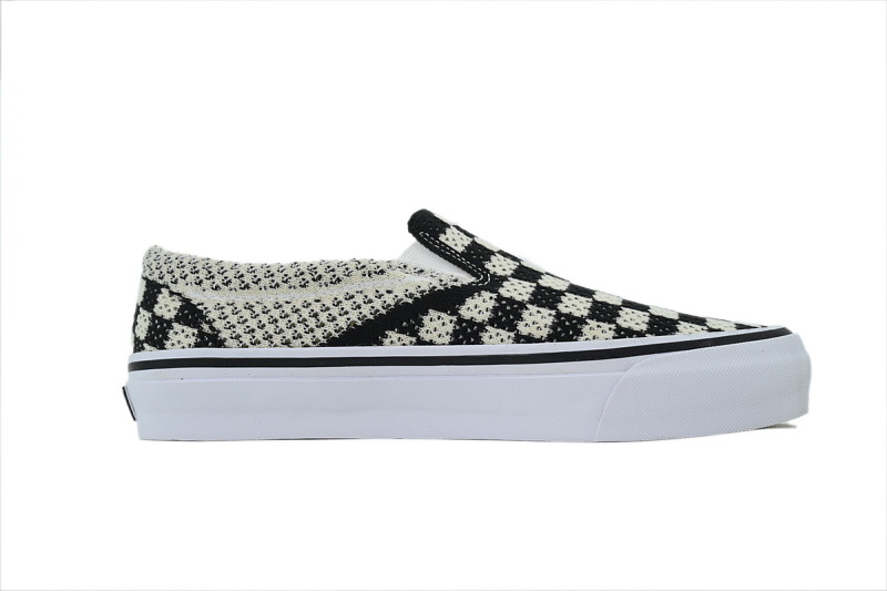 【AB2X7】EK编织黑米 万斯 经典低帮时尚板鞋 VN000EG11KP VANS LX Classic Slip-On 98 - Checkerboard Black