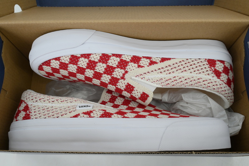 【AB2X7】EK编织红米 万斯 经典低帮时尚板鞋 VNO00EG1CIS Vans LX Classic Slip-On 98 EK 'Checkerboard Red/White'