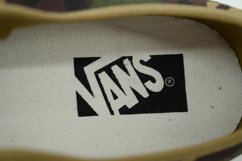 【AB3X7】铆钉迷彩 万斯 经典低帮时尚板鞋 VN000D9NWVD Vans Premium Authentic 'Woodland Camo Green'