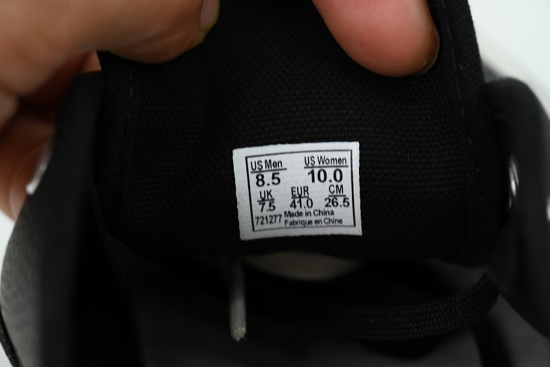 【AB3X7】铆钉皮黑 万斯 经典低帮时尚板鞋 VNO00D9NBLK Vans Premium Authentic 'Black'