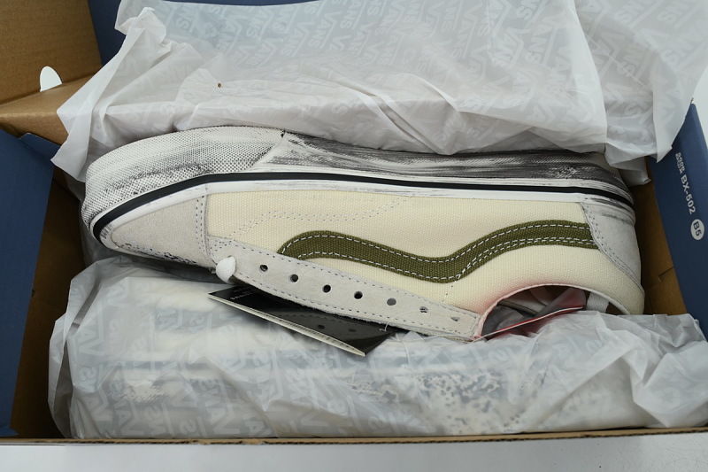 【AB3X7】泼墨白色 万斯 经典低帮时尚板鞋 VN000D9RDJR Vans Premium Old Skool 36 'Paint Splatter Turtledove'