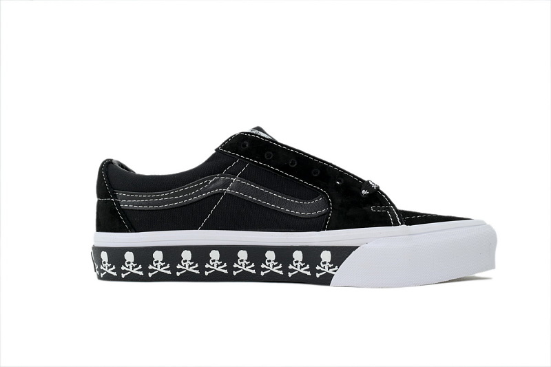 【AB1X7】SK8黑骷髅头 万斯 经典低帮时尚板鞋 VN000BVX616 Vans Sk8-Low 'Black Skull'