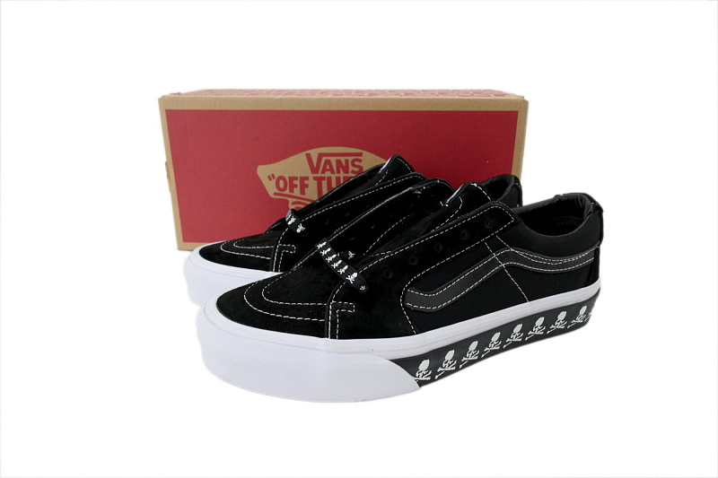 【AB1X7】SK8黑骷髅头 万斯 经典低帮时尚板鞋 VN000BVX616 Vans Sk8-Low 'Black Skull'