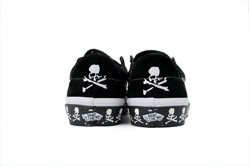 【AB1X7】SK8黑骷髅头 万斯 经典低帮时尚板鞋 VN000BVX616 Vans Sk8-Low 'Black Skull'