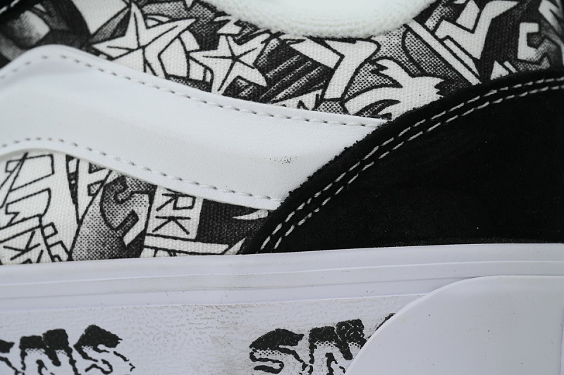 【AB8X7】面包SNS涂鸦 万斯 经典低帮时尚板鞋 Vans Knu-Skool 'Graffiti'