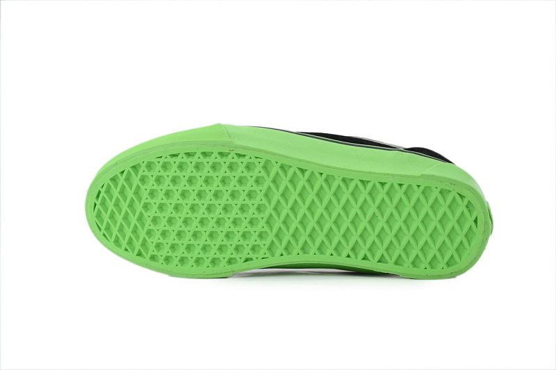【AB8X7】面包荧光绿 万斯 经典低帮时尚板鞋 VN0009QCGRN Vans Knu-Skool 'Pop Outsole - Green'