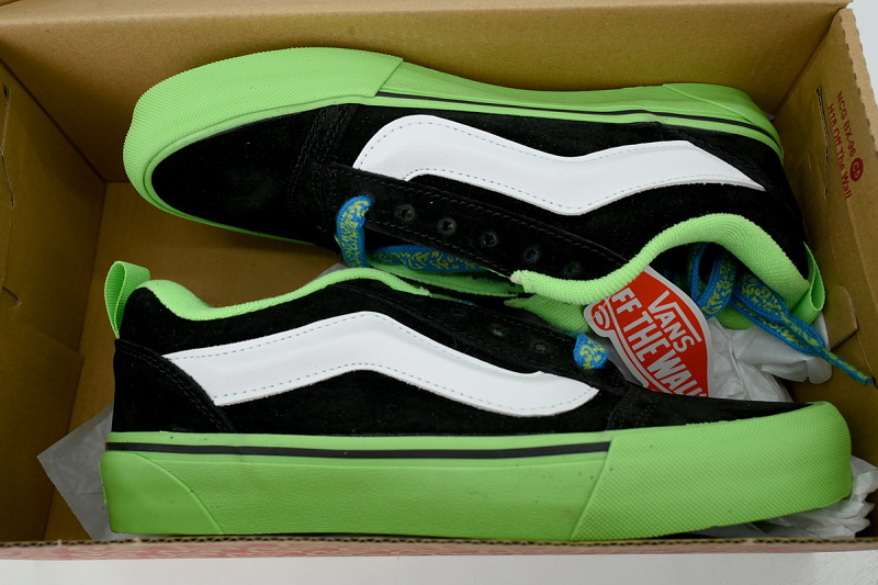 【AB8X7】面包荧光绿 万斯 经典低帮时尚板鞋 VN0009QCGRN Vans Knu-Skool 'Pop Outsole - Green'