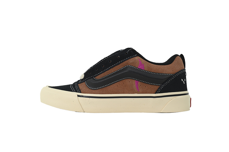yupoo_395697_b243ae7c.jpg 【AB8X7】面包迪斯尼 万斯 经典低帮时尚板鞋 VN0009QCYS8 Disney x Vans Knu-Skool 'Scar'