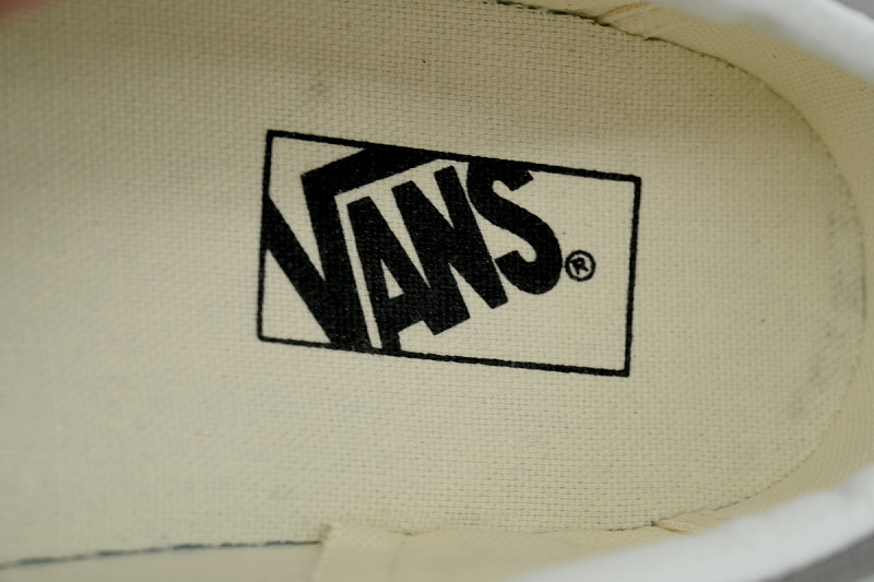 【AB9X7】SK8灰色 万斯 经典低帮时尚板鞋 VN0A4UUKIYP Vans Sk8-Low 'Drizzle'