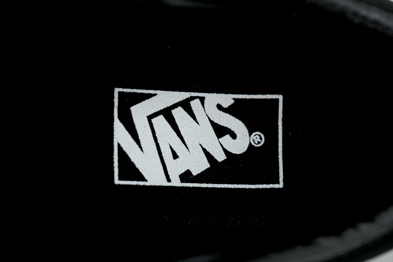 【AB9X7】SK8黑武士 万斯 经典低帮时尚板鞋 VN0A4UUKENR Vans Sk8-Low 'Black'