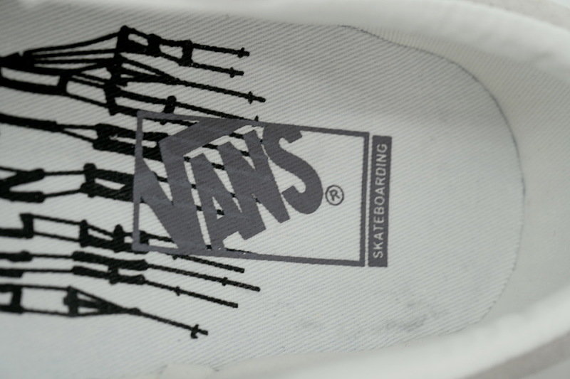 【AB1X7】SK8刺绣联名米色 万斯 经典低帮时尚板鞋 VN0A5FCF6FB Vans Sk8-Low 'Beige Snow'