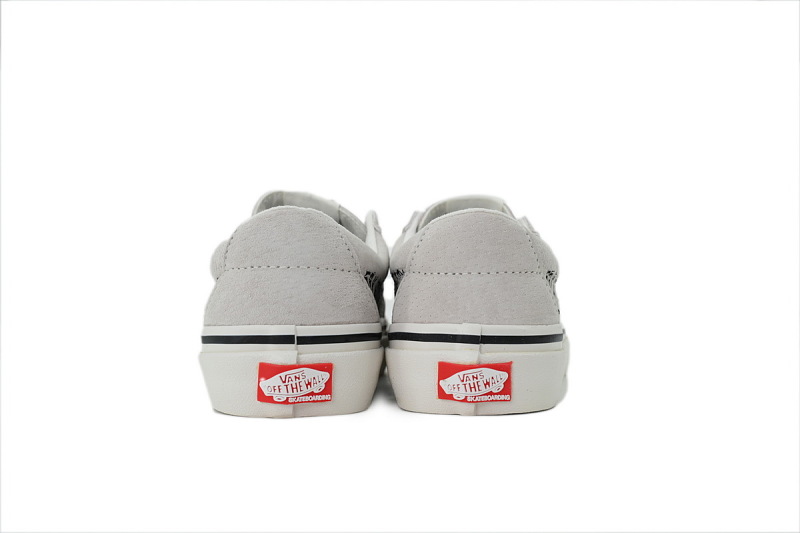 【AB1X7】SK8刺绣联名米色 万斯 经典低帮时尚板鞋 VN0A5FCF6FB Vans Sk8-Low 'Beige Snow'