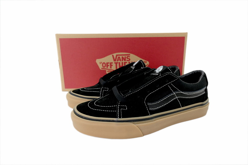 【AB9X7】SK8生胶黑灰条 万斯 经典低帮时尚板鞋 VN0009QRCJJ Vans Sk8-Low 'Black Gum'