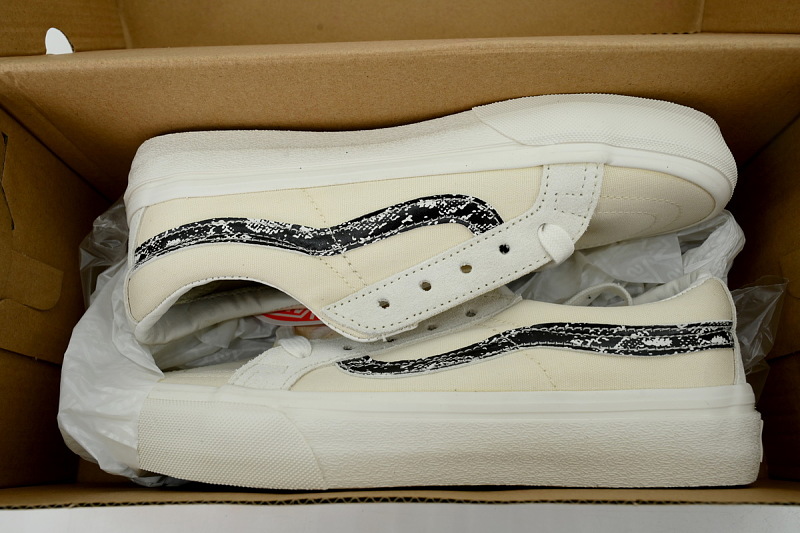【AB9X7】SK8白蛇纹 万斯 经典低帮时尚板鞋 VN0A4UWI1X01 Vans Sk8 low Snake Marshmallow