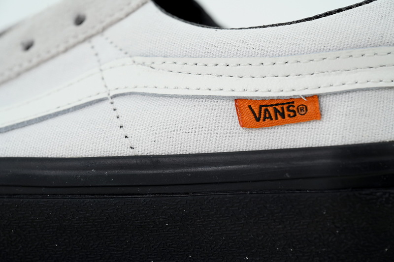 【AB9X7】SK8米黑色 万斯 经典低帮时尚板鞋 VN0A4UUK2V4 Vans Sk8 low Rice Black