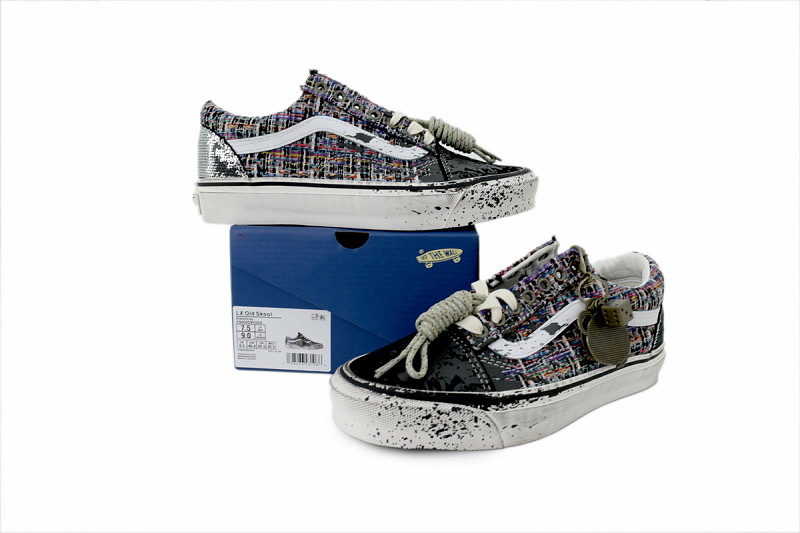 【AB3X7】小香风黑色 万斯 经典低帮时尚板鞋 VN000D9VDE2 Vans Old Skool Premium Charms 'Black Grey'