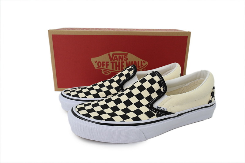【AB7X7】格子一脚蹬 万斯 经典低帮时尚板鞋 VN000EYEBWW Vans Classic Slip-On 'Checkerboard'