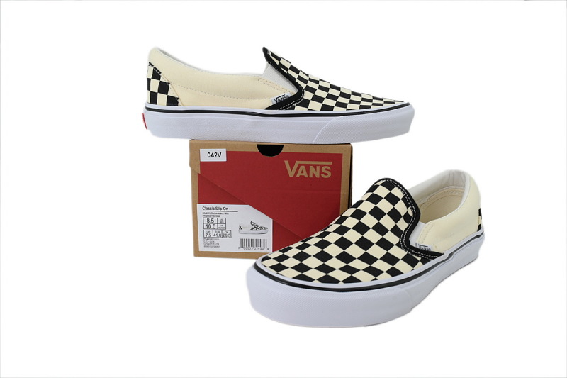 【AB7X7】格子一脚蹬 万斯 经典低帮时尚板鞋 VN000EYEBWW Vans Classic Slip-On 'Checkerboard'