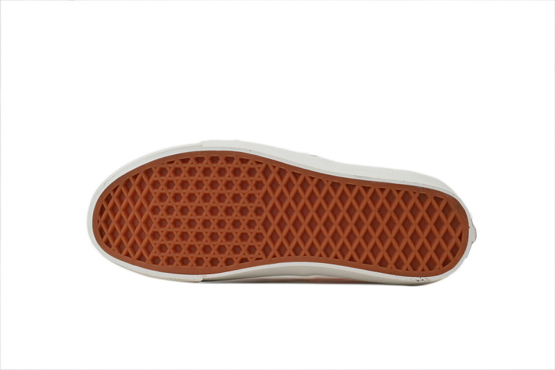 【AB7X7】安娜海姆桔黄 万斯 经典低帮时尚板鞋 VN0A38ENQA7 Vans Authentic 33 DX 'Gold Orange'