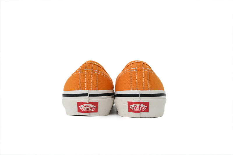 【AB7X7】安娜海姆桔黄 万斯 经典低帮时尚板鞋 VN0A38ENQA7 Vans Authentic 33 DX 'Gold Orange'