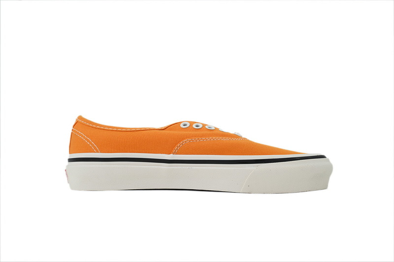 【AB7X7】安娜海姆桔黄 万斯 经典低帮时尚板鞋 VN0A38ENQA7 Vans Authentic 33 DX 'Gold Orange'