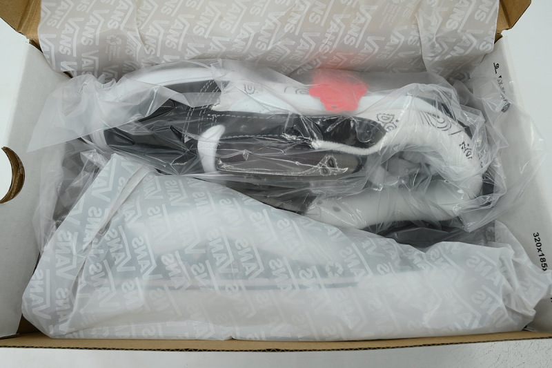 【AB6X7】面包腰果花 万斯 经典低帮时尚板鞋 VN0007QDBMW BEDWIN&THE HEARTBREAKERS×Vault by Vans Knu Skool VLT LX"Black"